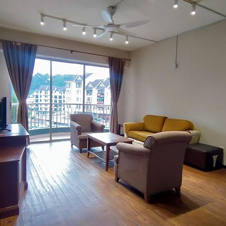 ברינצ'אנג The Little Star Studio Hotel- Star Regency מראה חיצוני תמונה