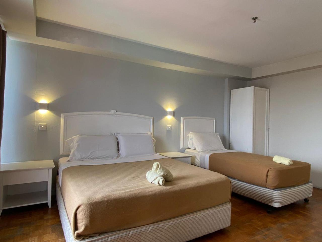 ברינצ'אנג The Little Star Studio Hotel- Star Regency מראה חיצוני תמונה